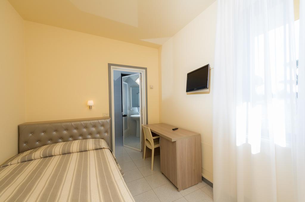 Hotel Gemma Del Mare Marina di Pietrasanta Exterior foto